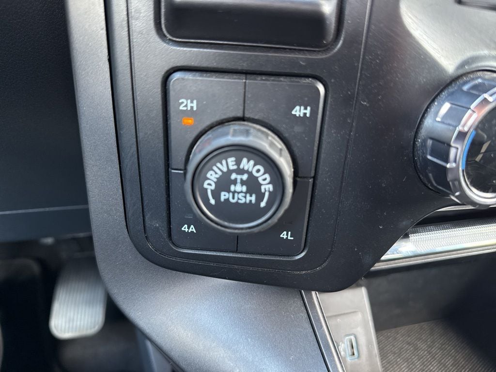 2024 Ford F-150 Lariat - Photo 17