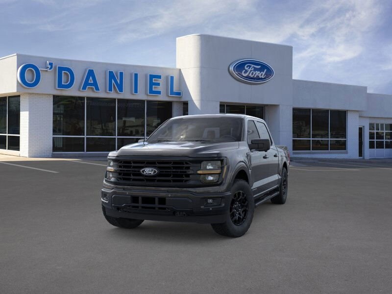 2025 Ford F-150 XLT photo 3