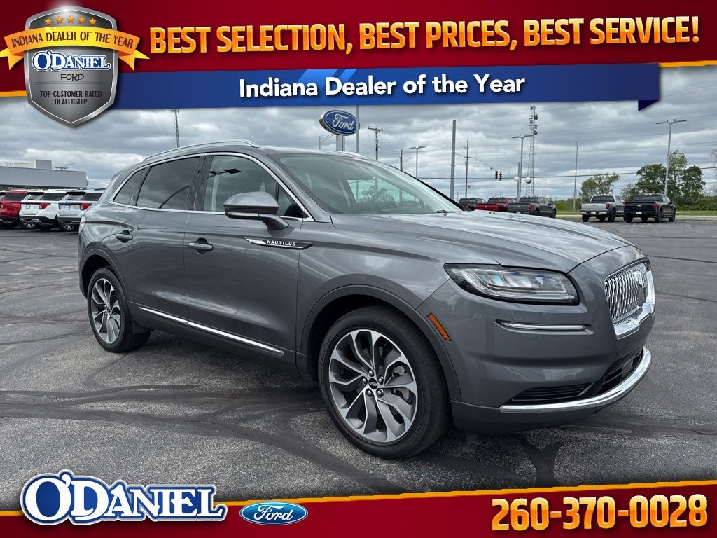 2023 Lincoln Nautilus Reserve AWD's photo