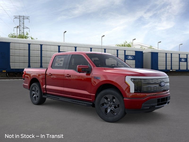 2025 Ford F-150 Lightning Lariat's photo