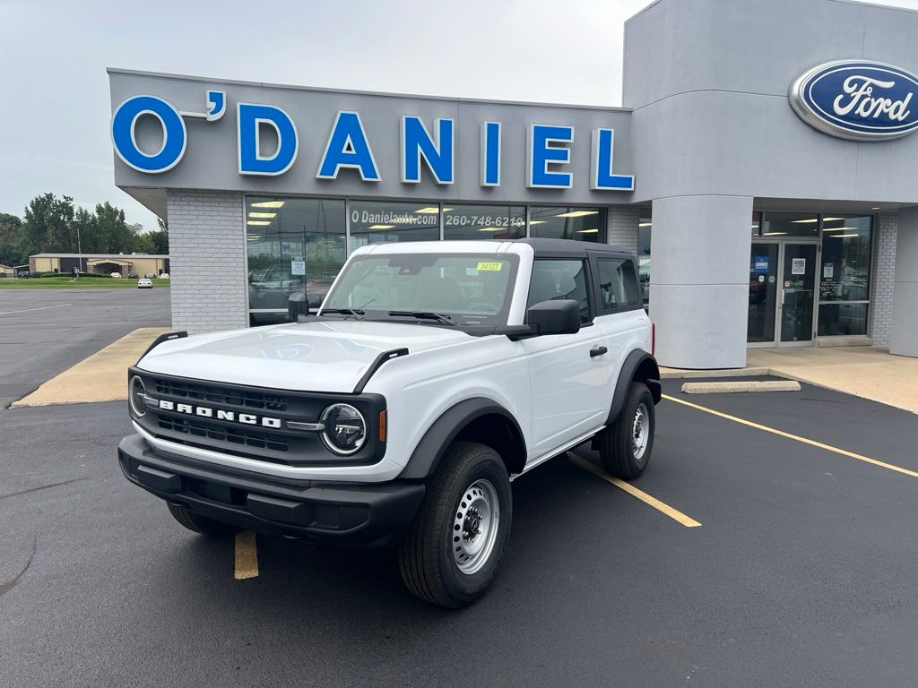 2026 Ford Bronco Base SUV