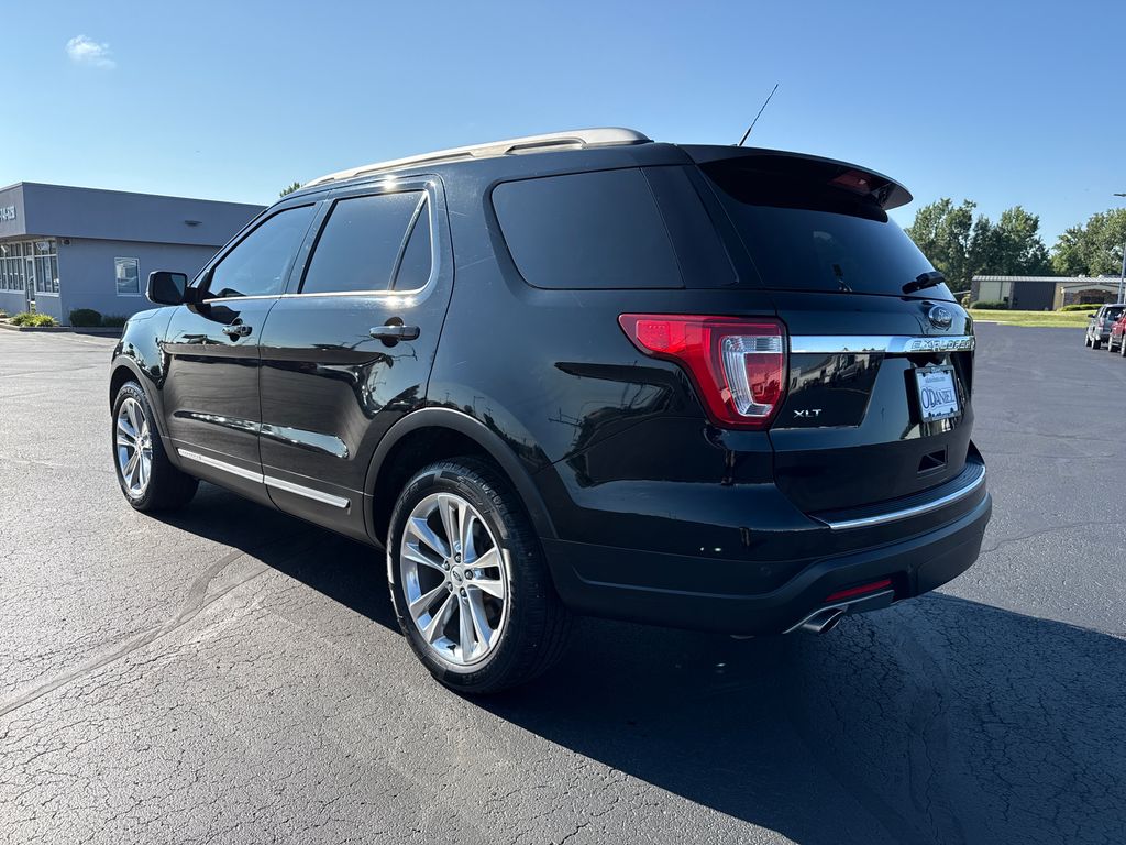 Used 2018 Ford Explorer XLT with VIN 1FM5K8D84JGC67600 for sale in New Haven, IN