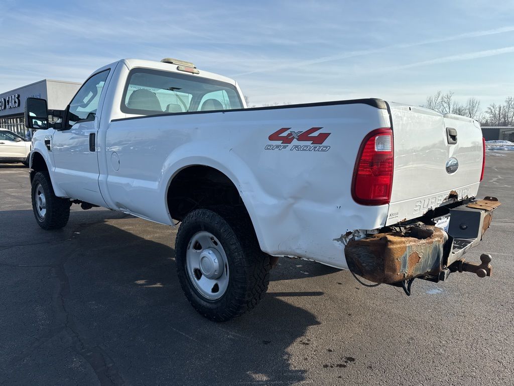 Used 2009 Ford F-250 Super Duty XL with VIN 1FTNF215X9EA94012 for sale in New Haven, IN