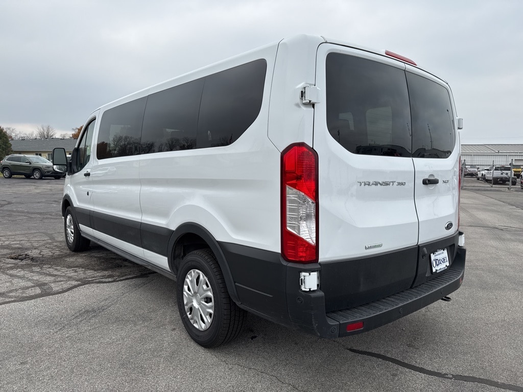 2023 Ford Transit photo 2