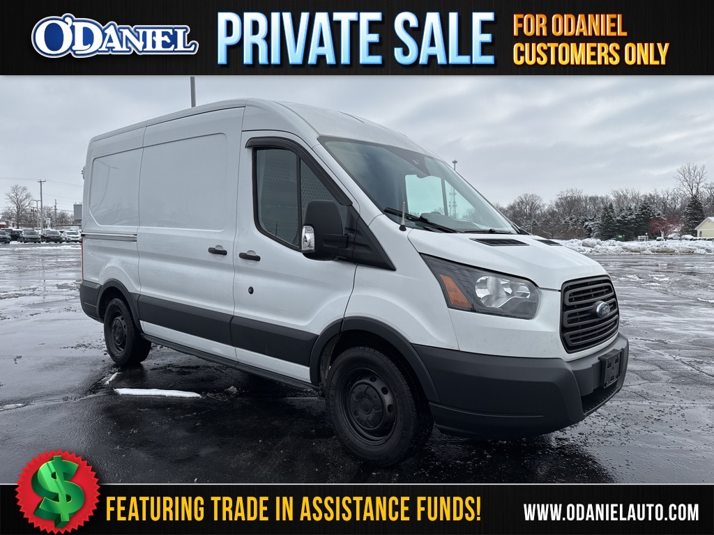 2017 Ford Transit Van Base's photo