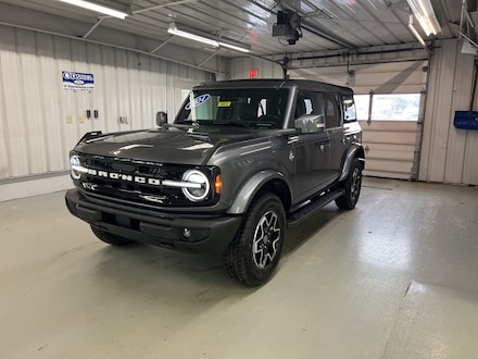 2024 Ford Bronco Outer Banks SUV