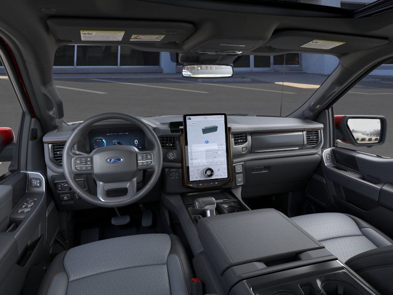 2025 Ford F-150 Lightning Lariat - Photo 10