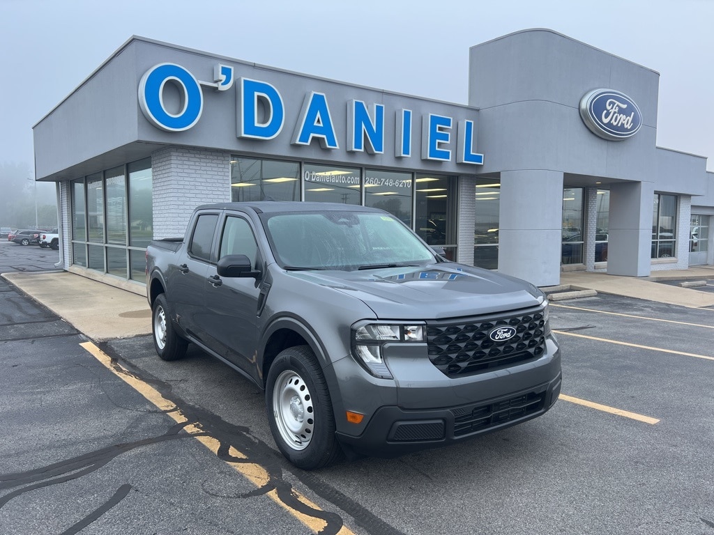 2025 Ford Maverick XL's photo