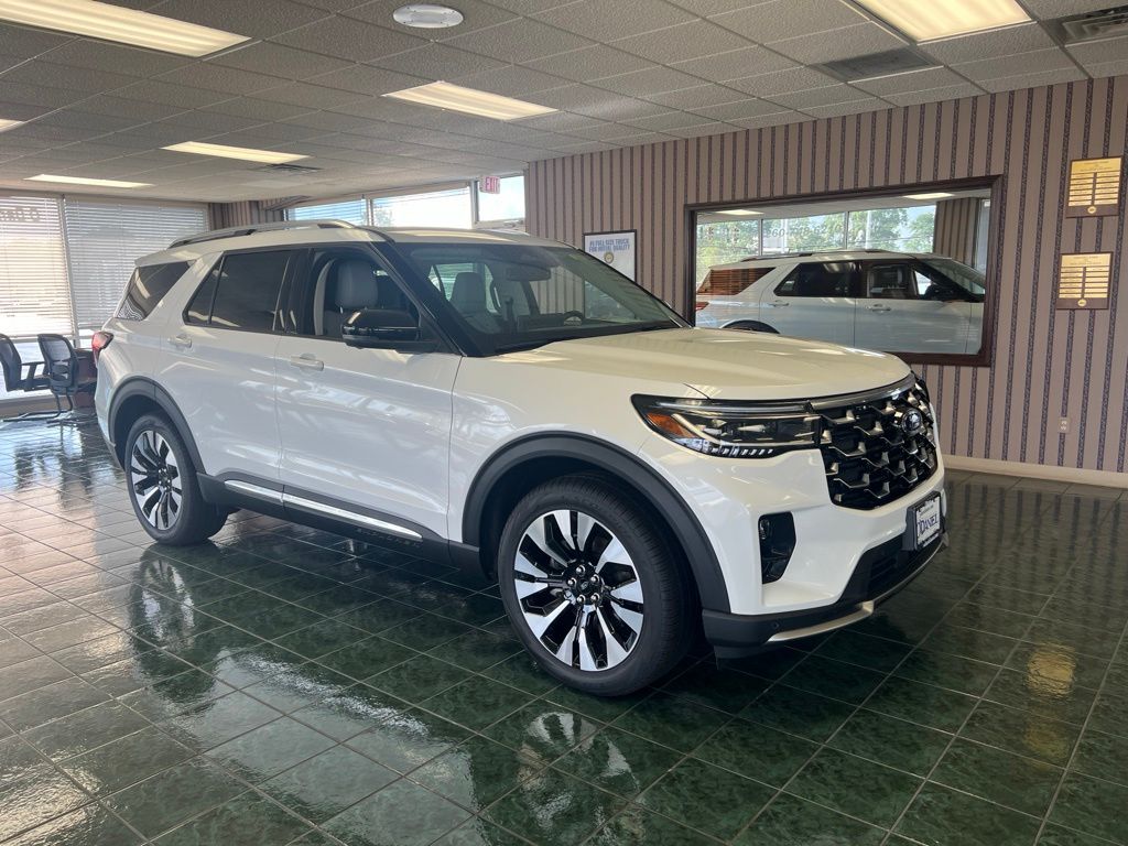 2026 Ford Explorer Platinum SUV