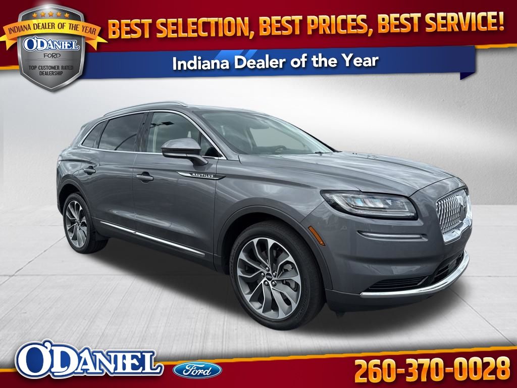 2023 Lincoln Nautilus Reserve AWD's photo