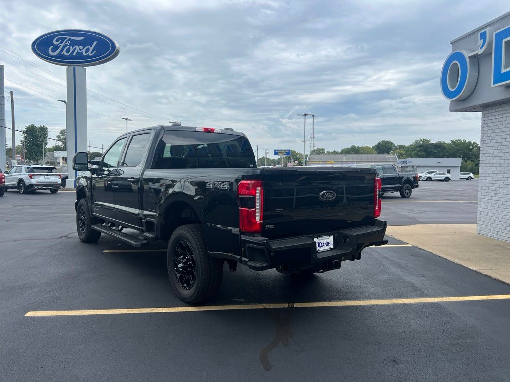 2026 Ford F-250 Super Duty XLT - Photo 8