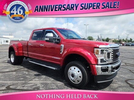 2022 Ford F-450SD Lariat Truck