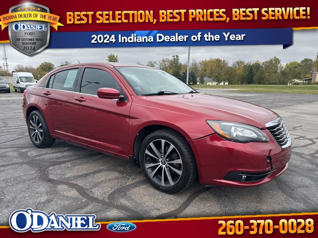 2013 Chrysler 200 Touring