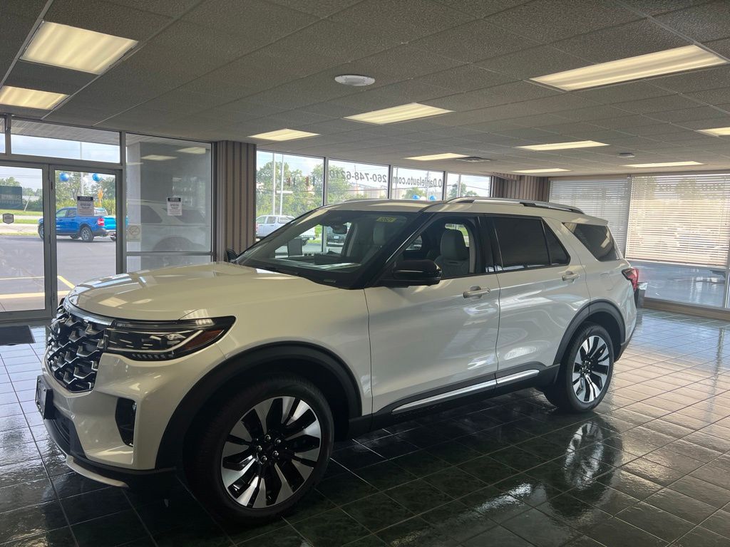 2026 Ford Explorer Platinum - Photo 8