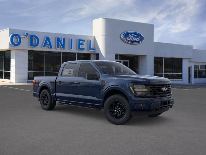 2025 Ford F-150 XLT's photo
