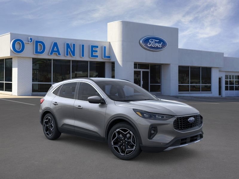 2026 Ford Escape Platinum's photo