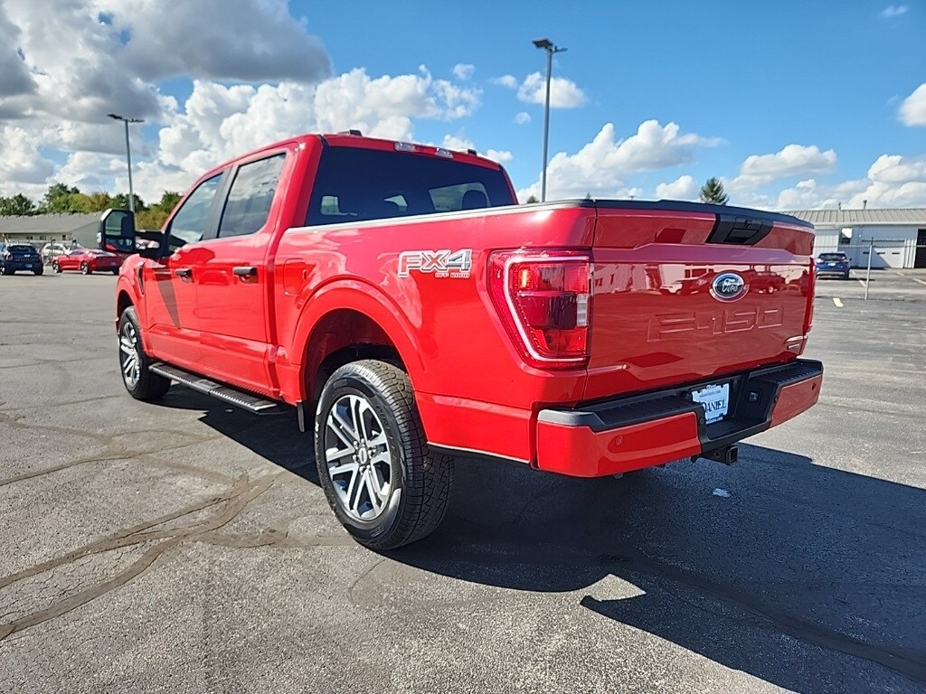 2021 Ford F-150 XL photo 2