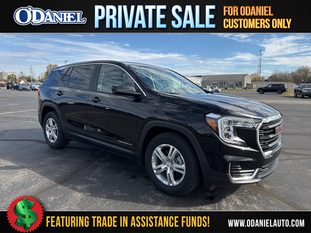 2024 GMC Terrain SLE's photo