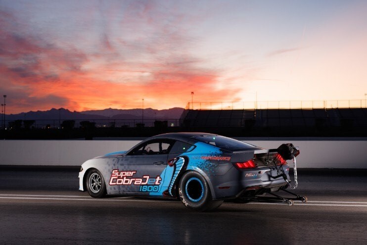 ford cobra.jpg