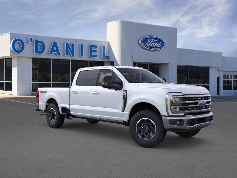 2026 Ford F-350 Super Duty Lariat's photo