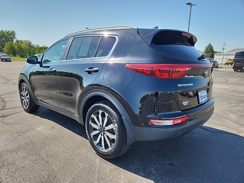 2017 Kia Sportage EX photo 2