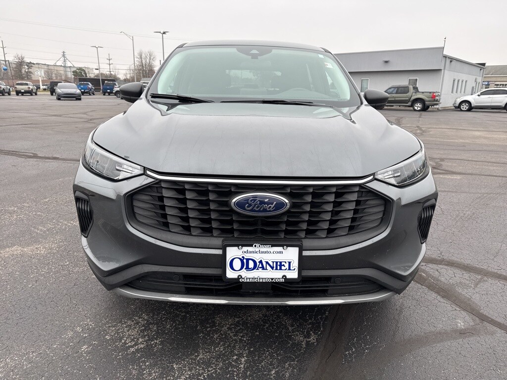 2025 Ford Escape Active photo 3
