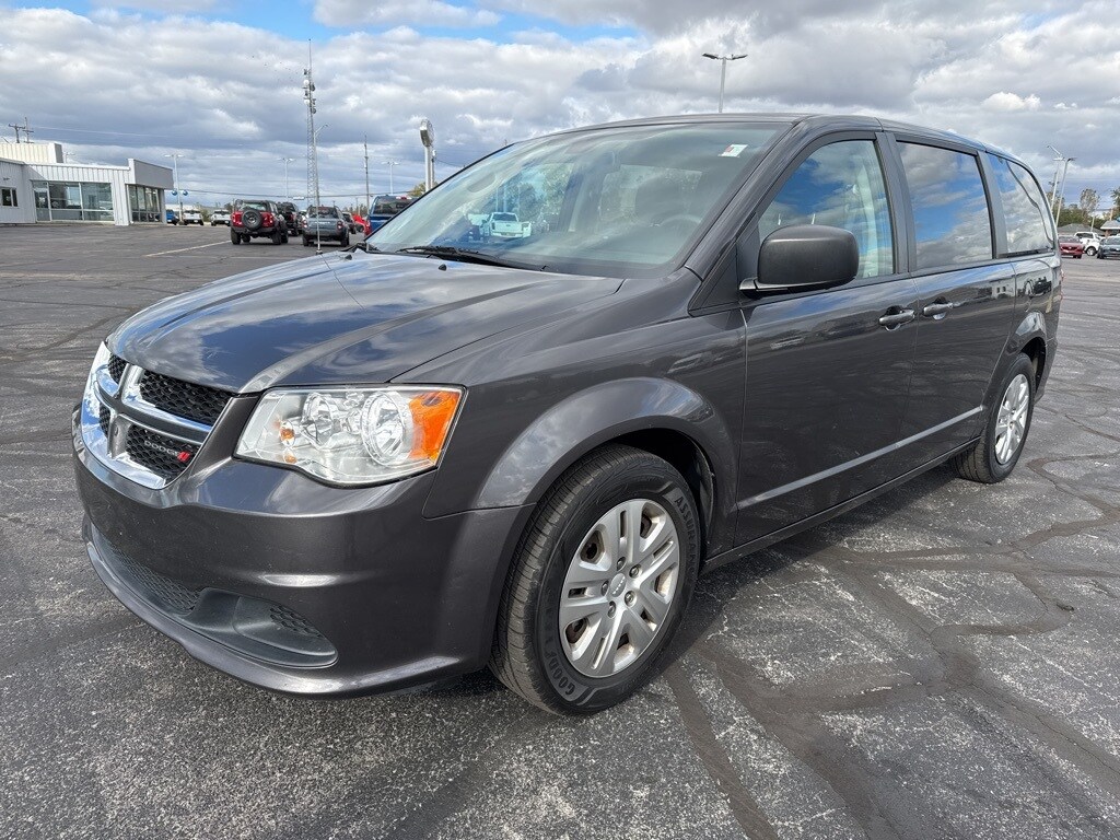 Used 2018 Dodge Grand Caravan SE Van Passenger Van