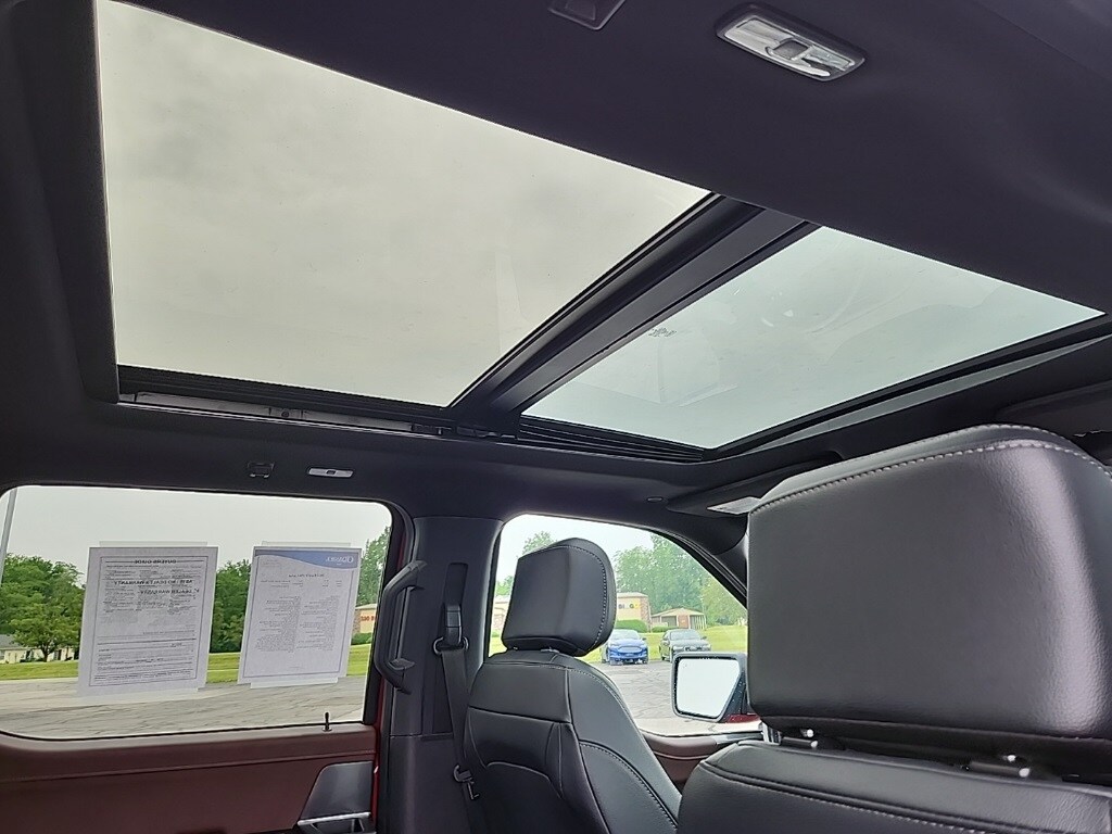 2023 Ford F-150 Lariat photo 3