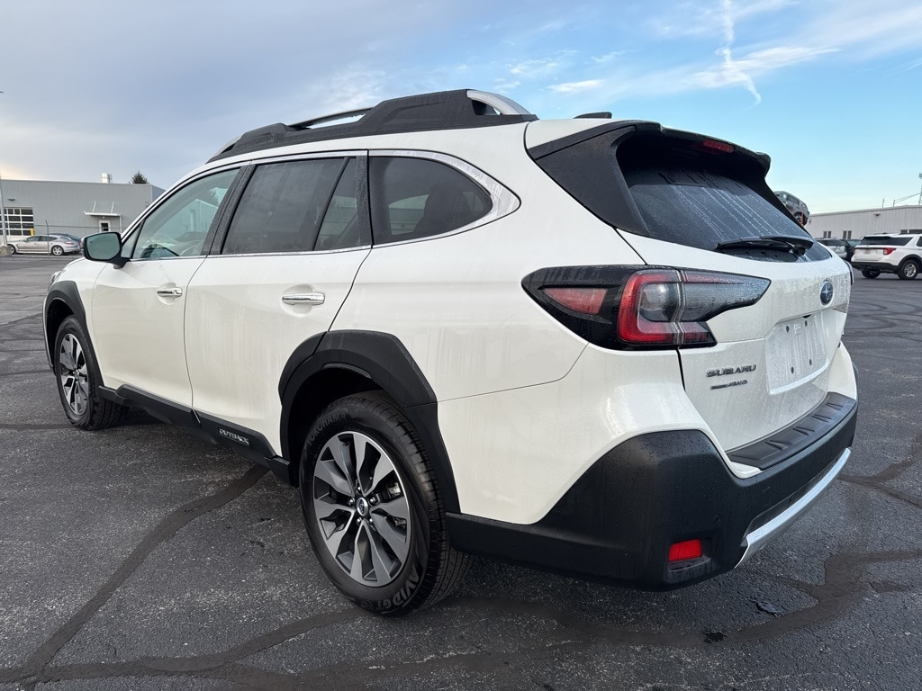 Used 2025 Subaru Outback Touring XT SUV