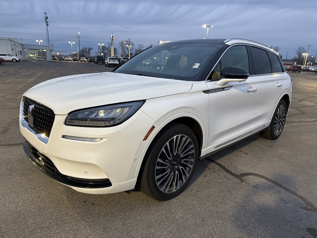 2022 Lincoln Corsair Reserve photo 4