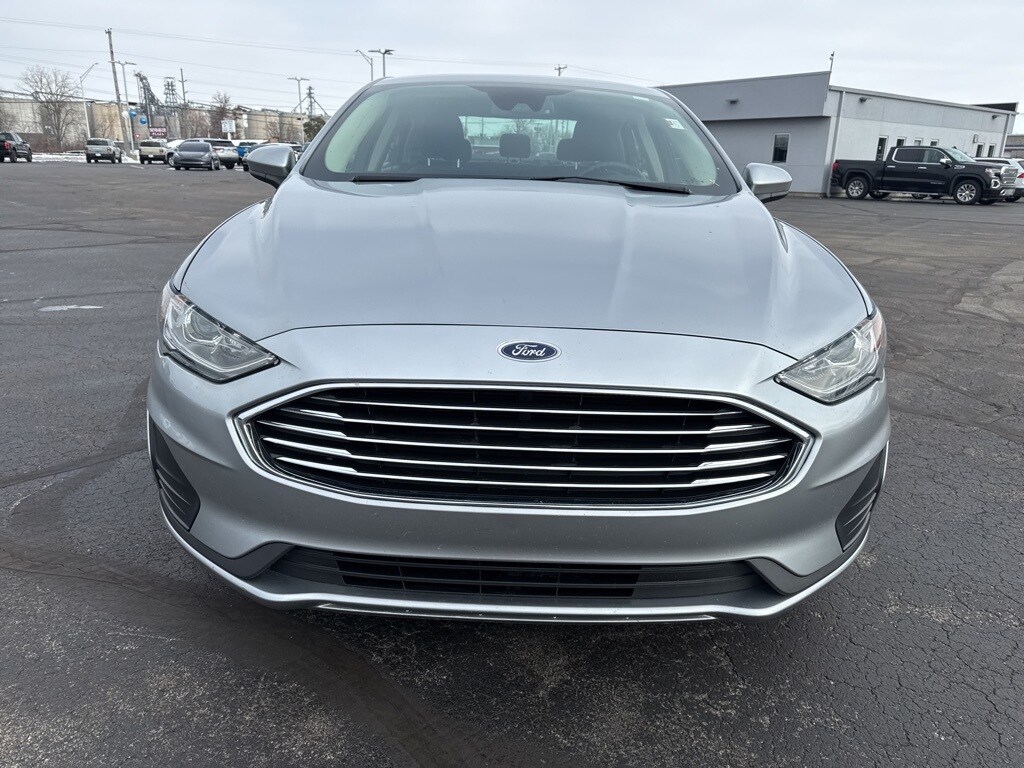 Used 2020 Ford Fusion SE Sedan