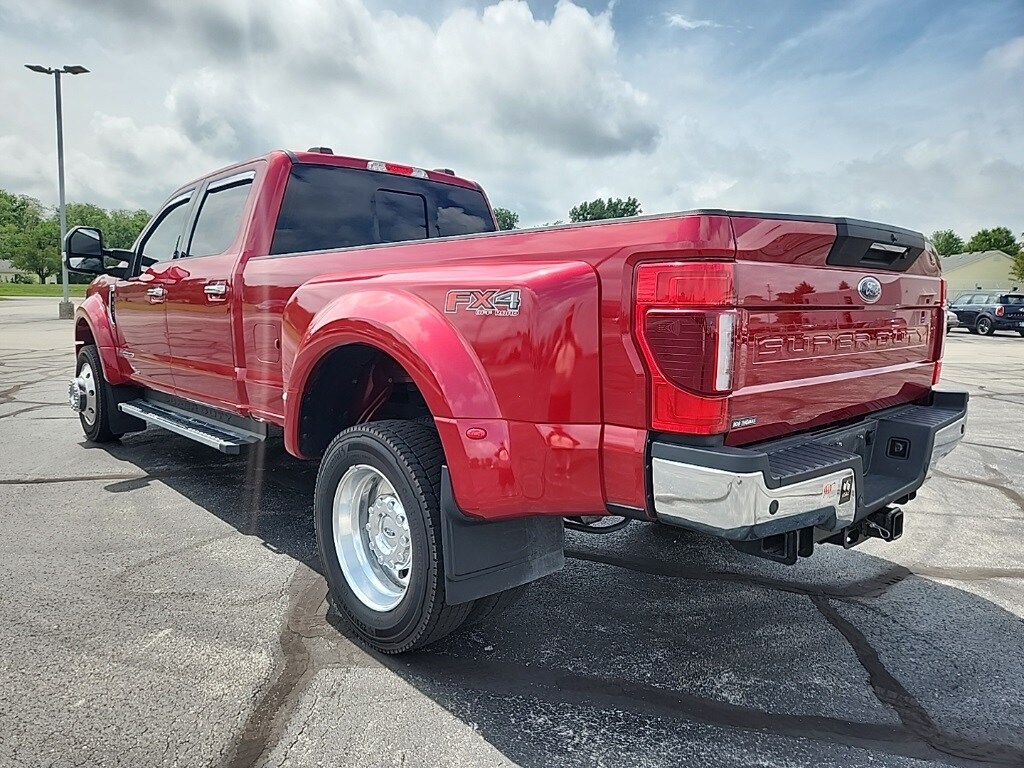 2022 Ford F-450 Lariat photo 2