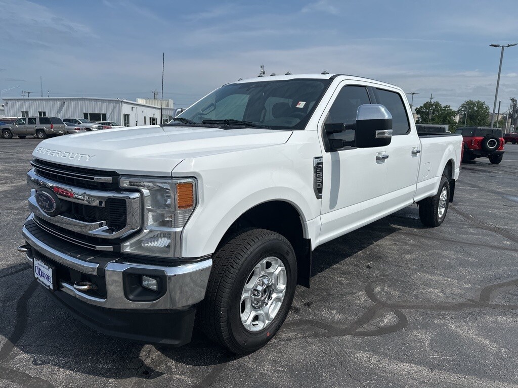 2022 Ford F-250 XLT photo 3