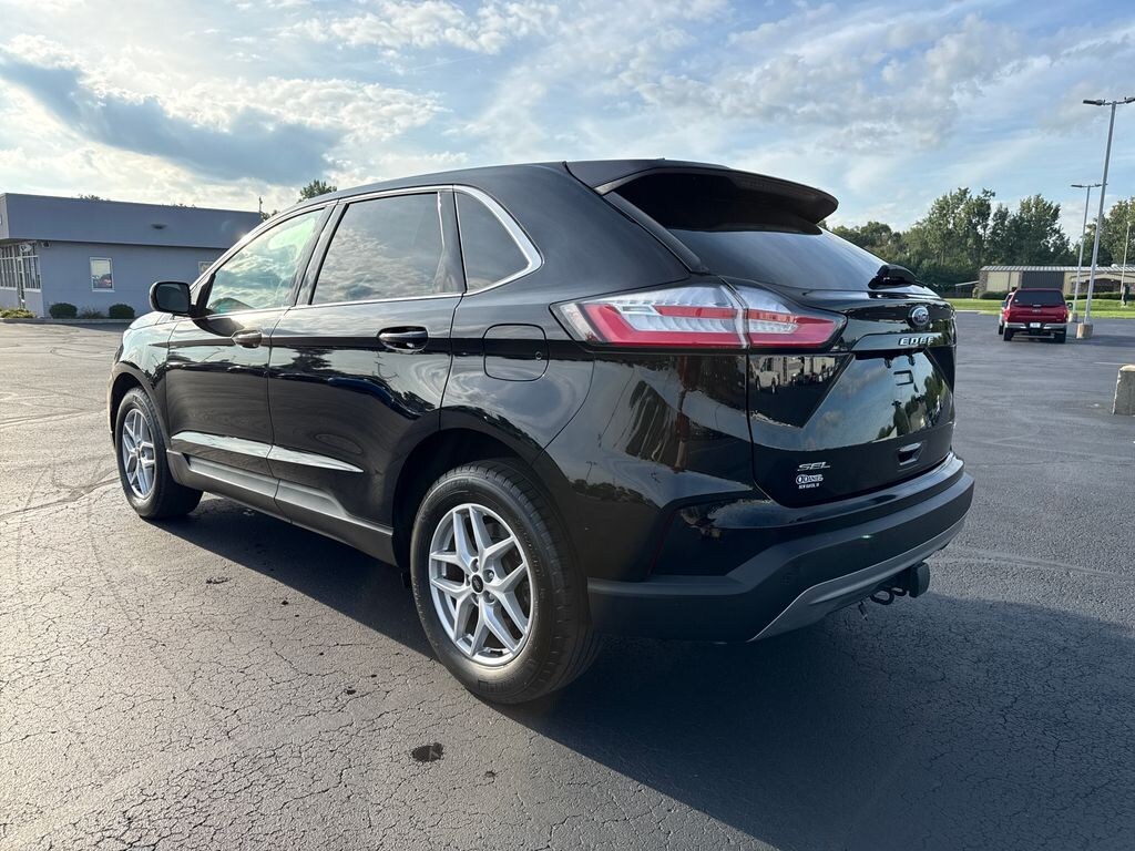 Used 2024 Ford Edge SEL SUV
