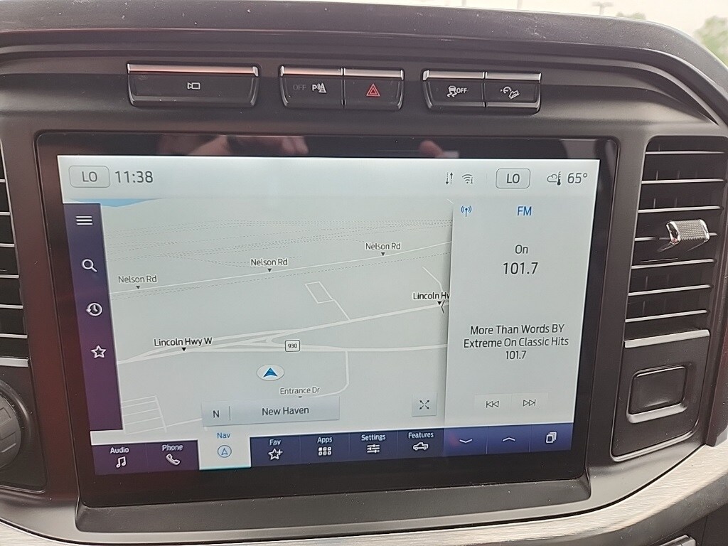 2023 Ford F-150 Lariat photo 4