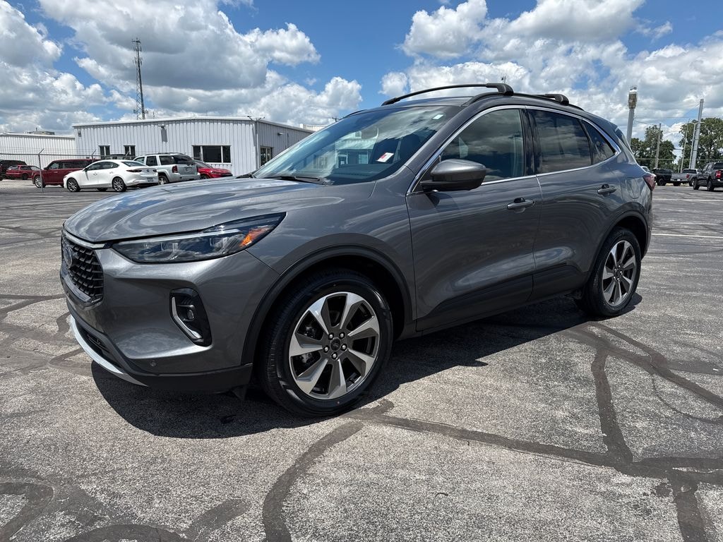 Used 2023 Ford Escape Platinum SUV