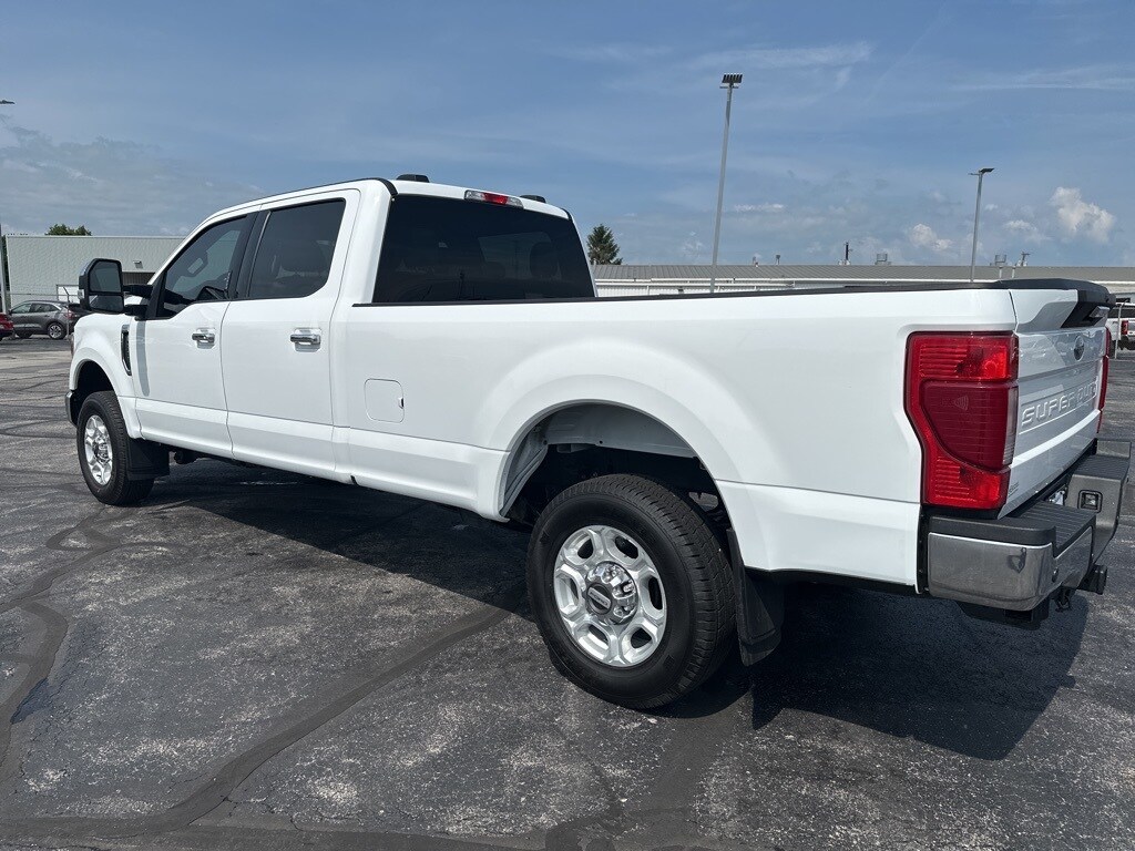 2022 Ford F-250 XLT photo 2