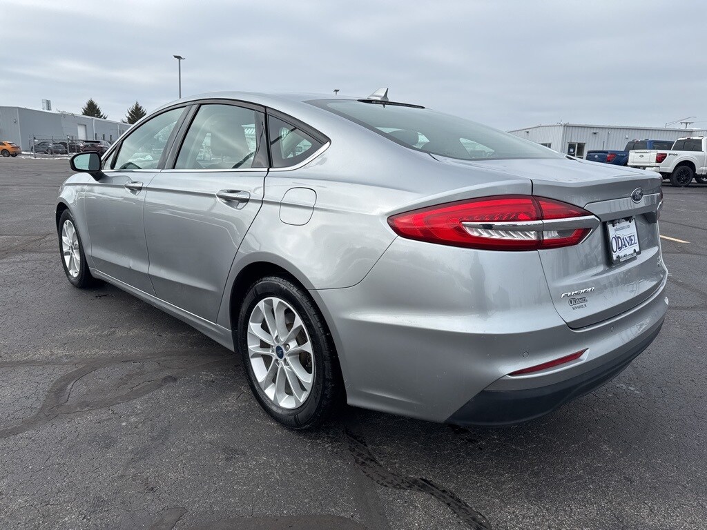 Used 2020 Ford Fusion SE Sedan