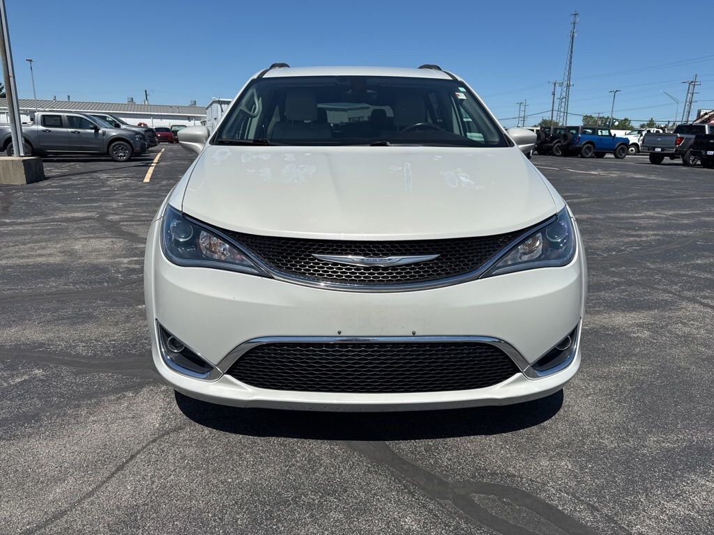 Used 2017 Chrysler Pacifica Touring L Van