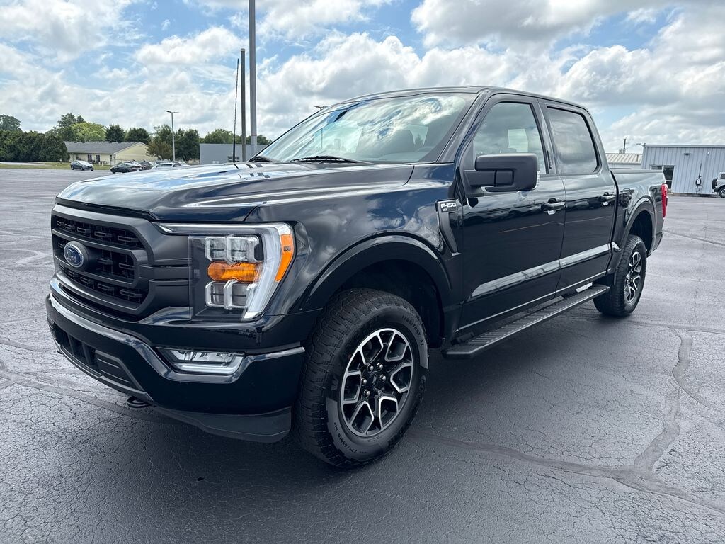 Used 2023 Ford F-150 XLT Truck SuperCrew Cab