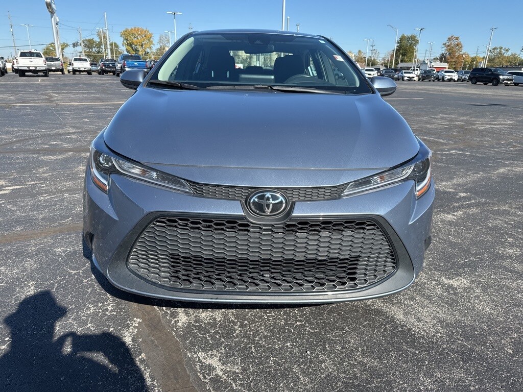 Used 2022 Toyota Corolla LE Sedan