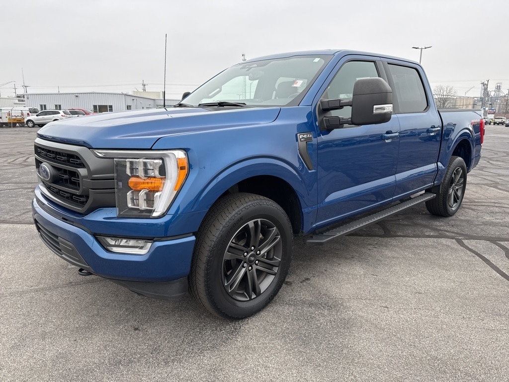 Used 2022 Ford F-150 XLT Truck SuperCrew Cab