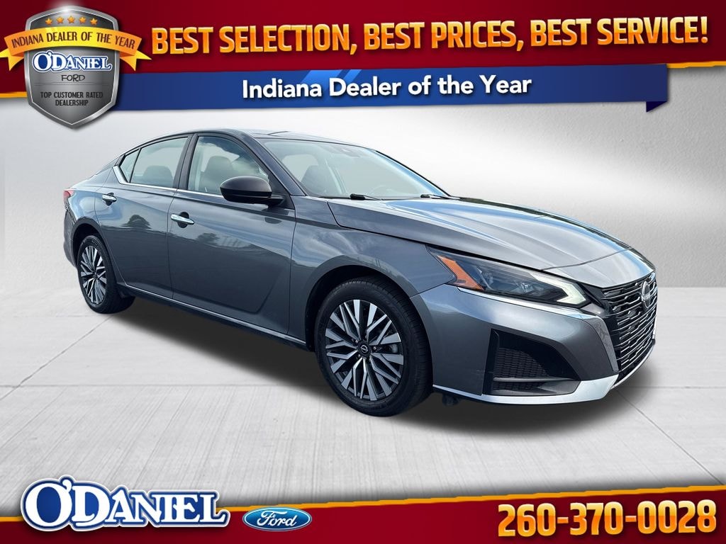Used 2024 Nissan Altima 2.5 SV Sedan
