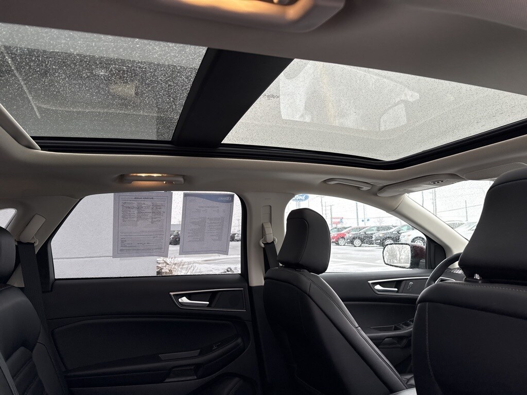 Used 2022 Ford Edge SEL SUV