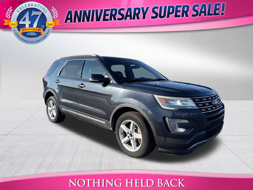 2017 Ford Explorer XLT SUV