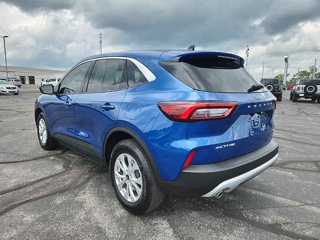2023 Ford Escape Active photo 2