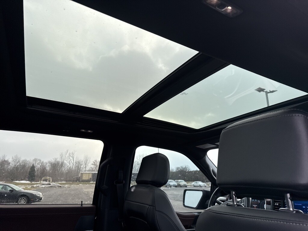 Used 2022 Ford F-150 Lariat Truck SuperCrew Cab