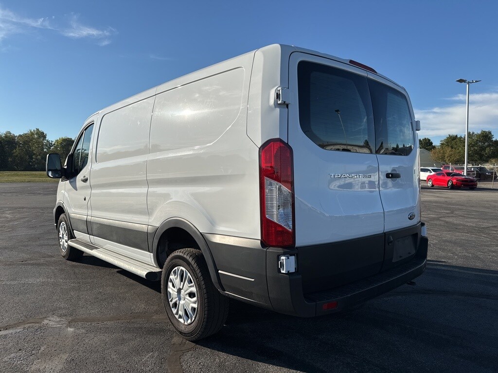 2024 Ford Transit photo 2
