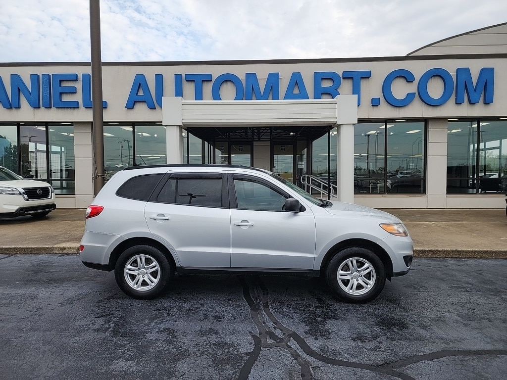 Used 2011 Hyundai Santa Fe GLS with VIN 5XYZGDAB0BG070489 for sale in Fort Wayne, IN