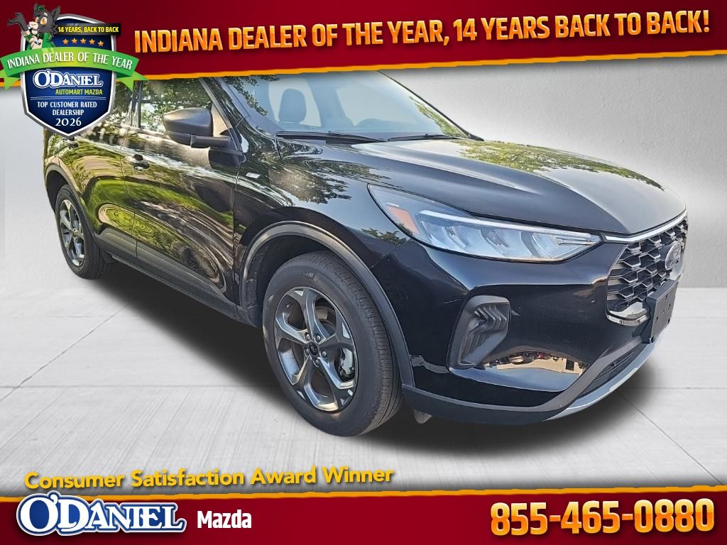 2025 Ford Escape ST-Line AWD's photo